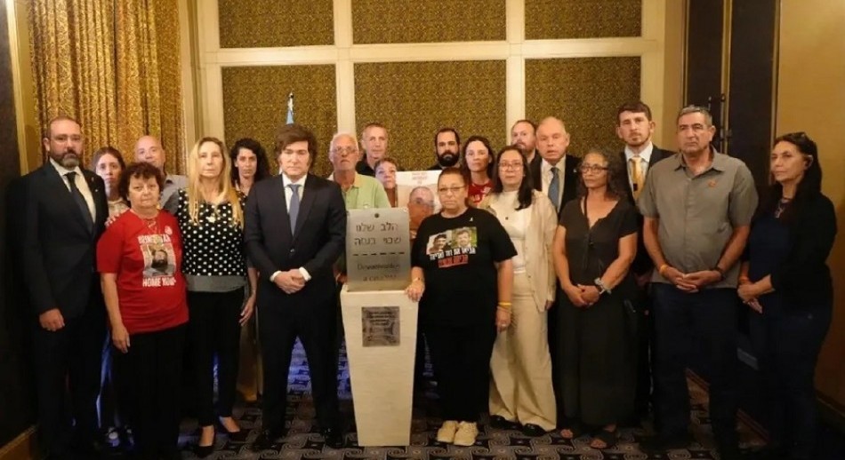 Milei se reunió con familiares de víctimas secuestradas por Hamas durante su paso por Israel