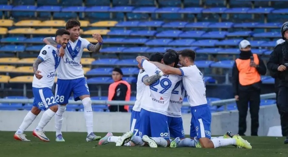 Vélez superó a Central Córdoba y gritó campeón en la Supercopa Argentina